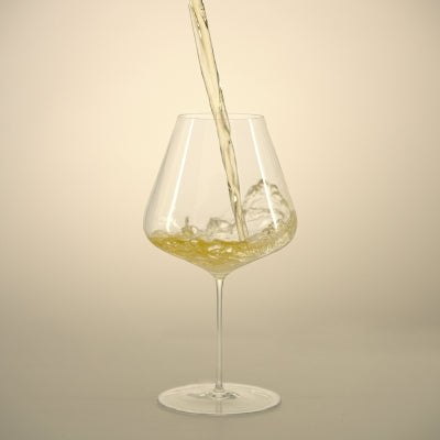 Stemmed vs stemless wine glasses: Which style is best?